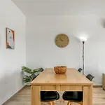 아파트 Campo E *